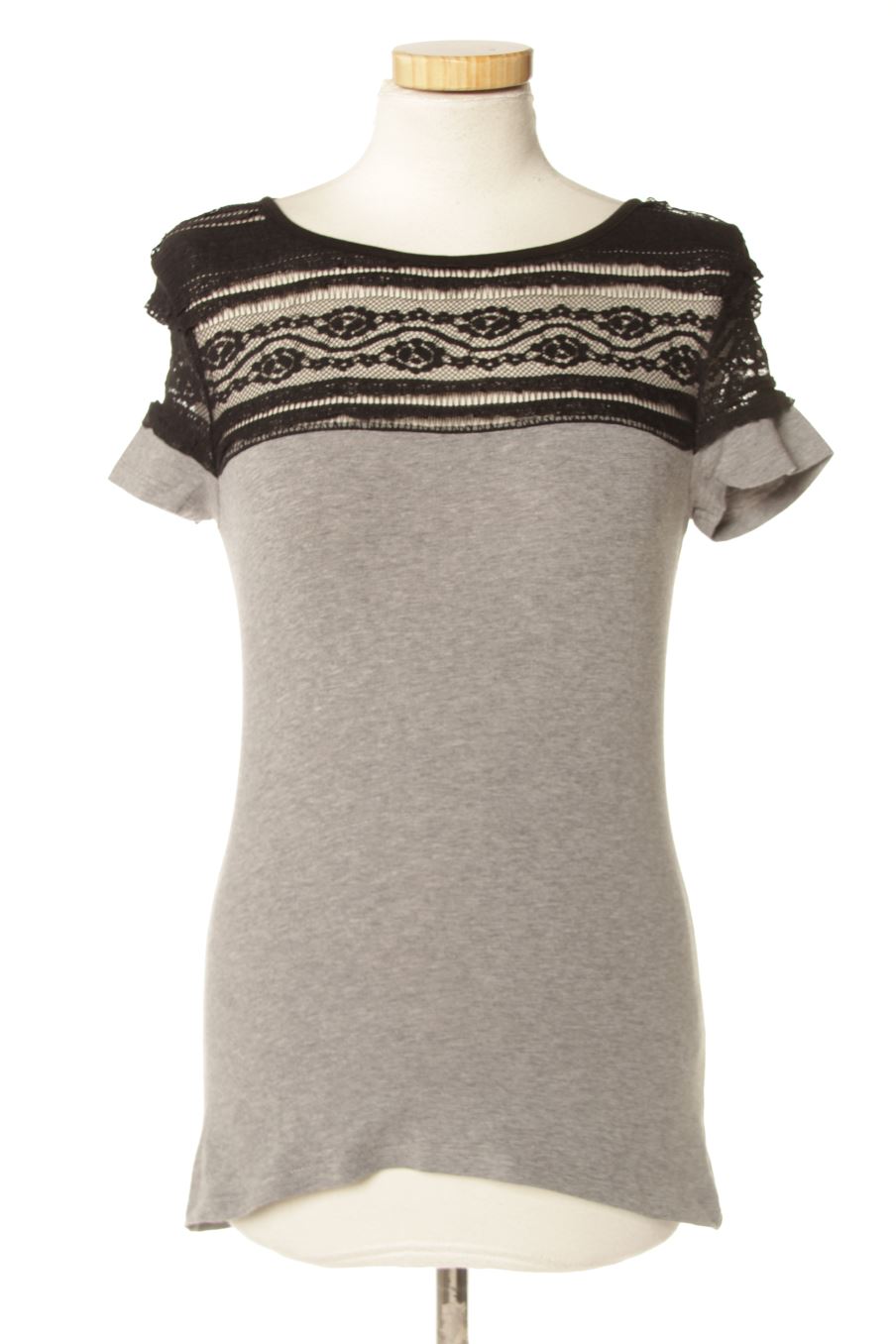 Camiseta de H&M de la talla S, de color gris