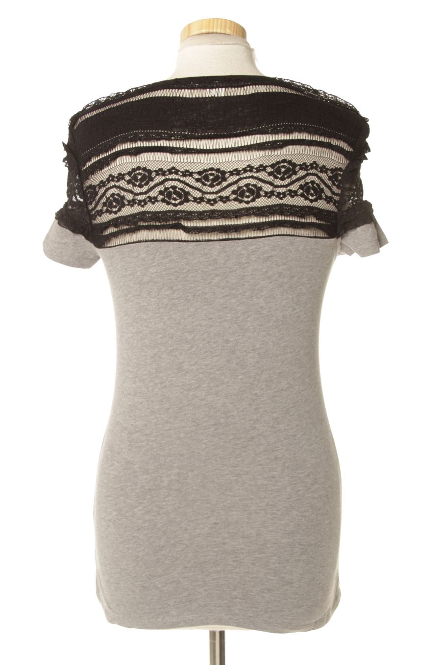 Camiseta de H&M de la talla S, de color gris