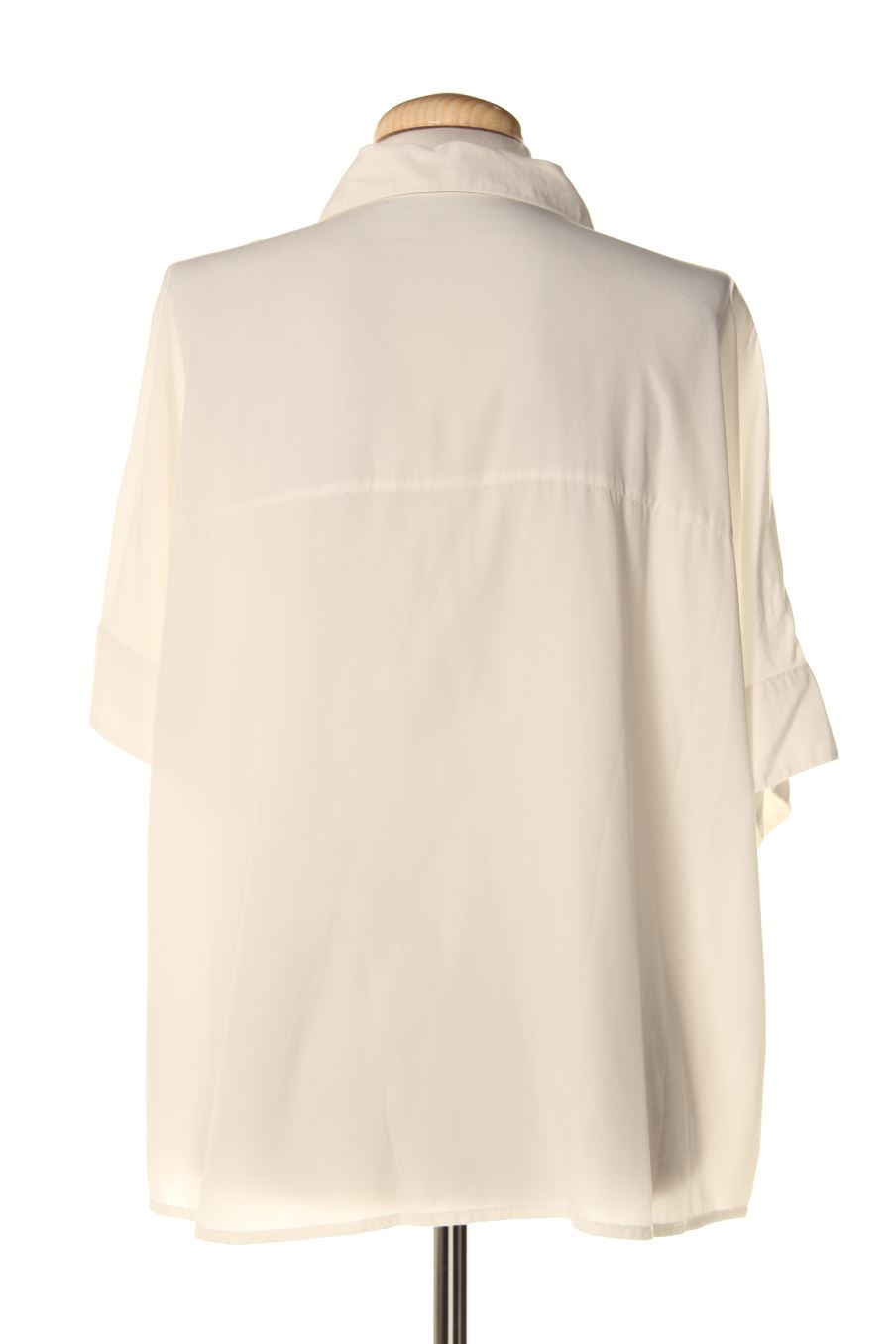 Camisa de Mango de la talla M, de color blanco