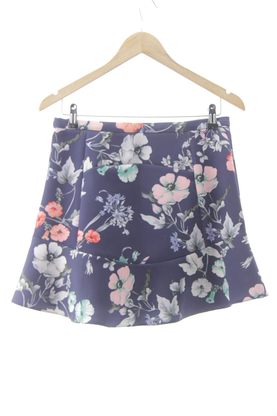 Falda de Zara de la talla M, de color flores