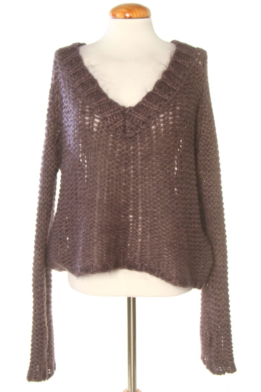 Pull Zara de la taille M, de couleur gris