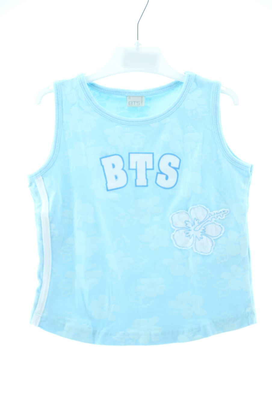 Débardeur BTS Brotes de la taille 6 ans de seconde main