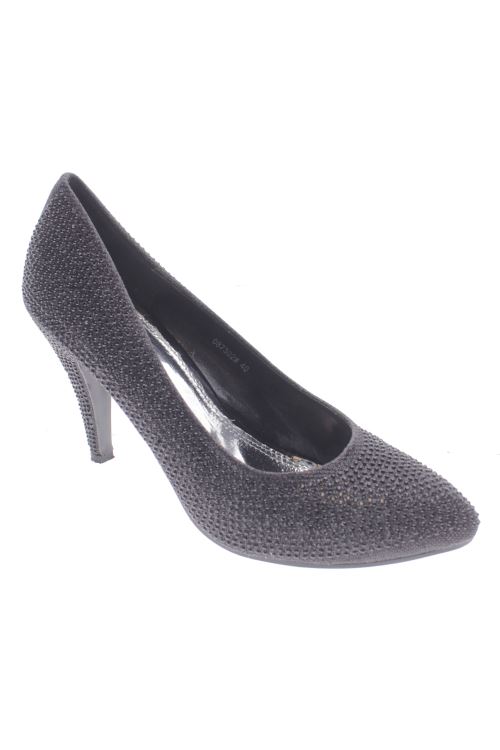 Schuhe mit Absatz