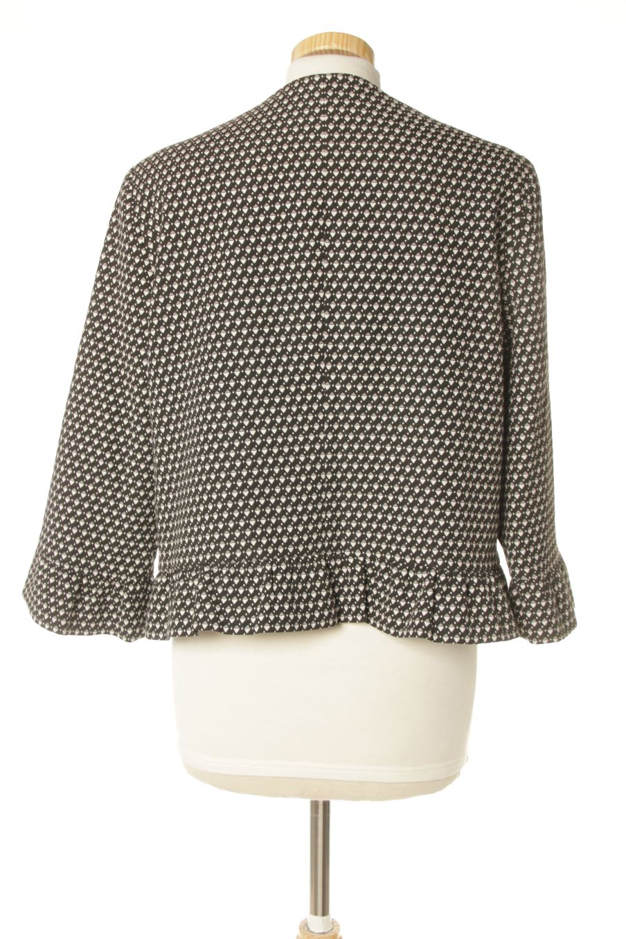 Cazadora de Dandara de la talla M, de color negro