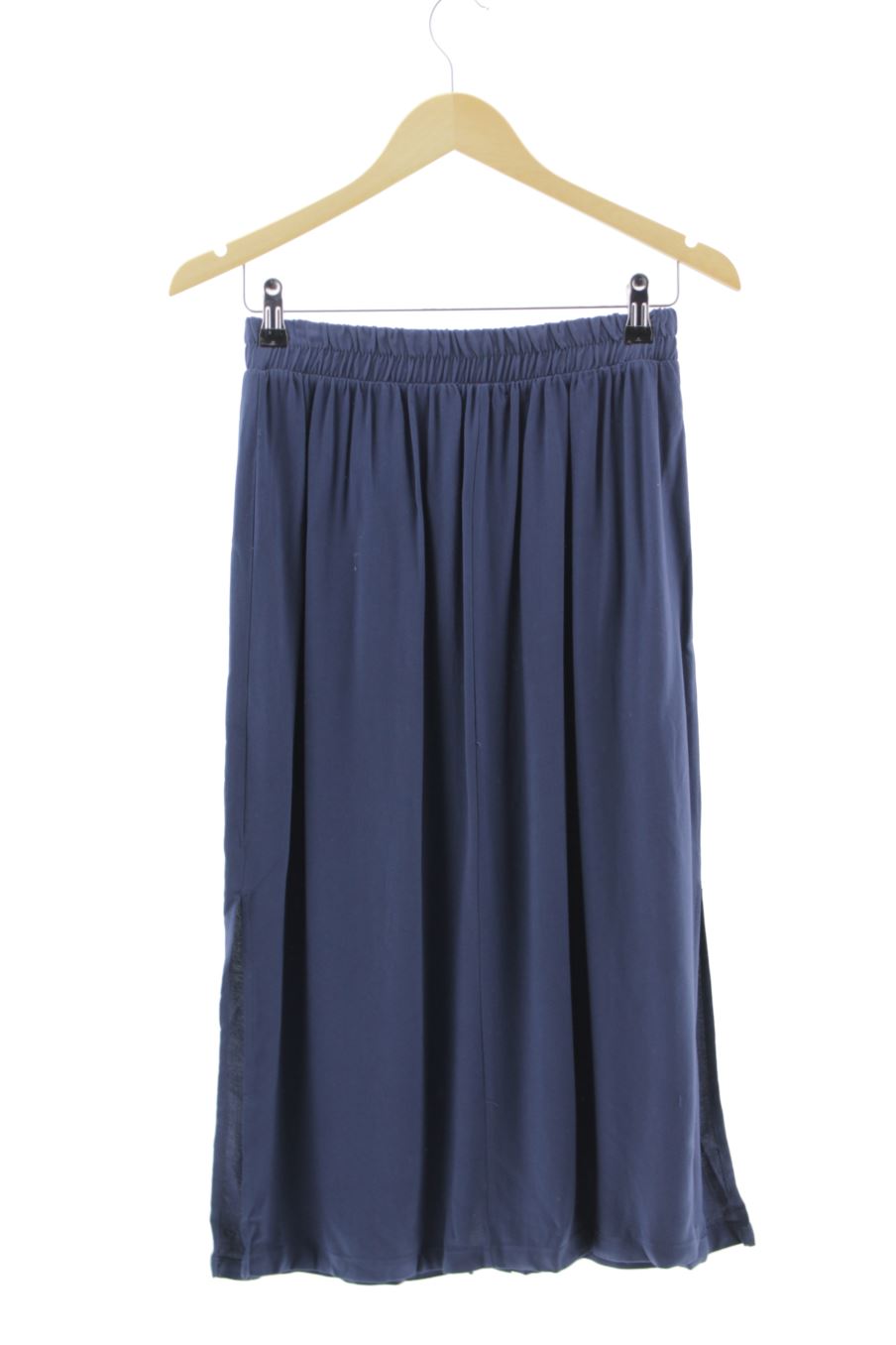 Jupe Pull & Bear de la taille M, de couleur bleu marine