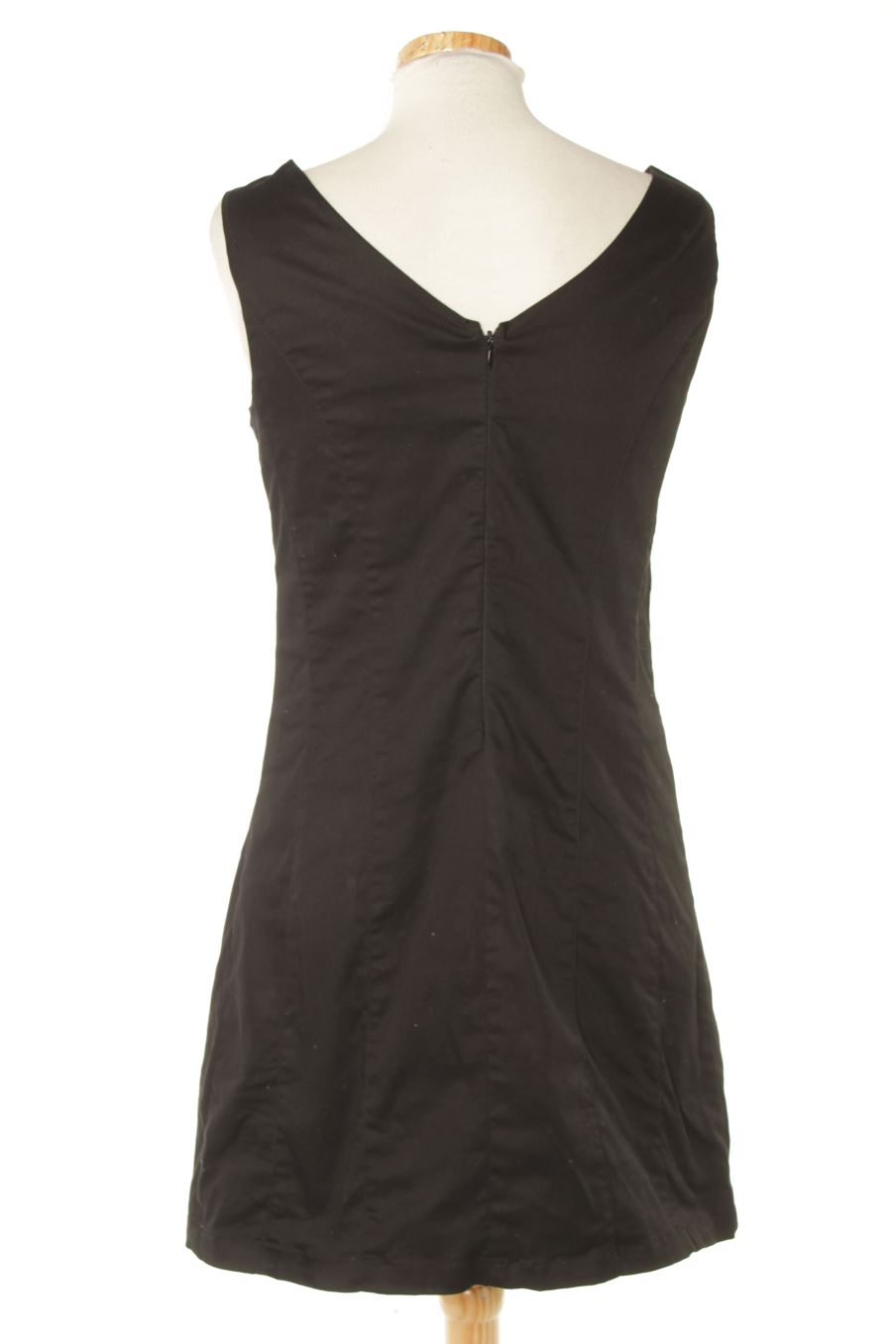 Robe casual Fórmula Joven de la taille 40, de couleur noir