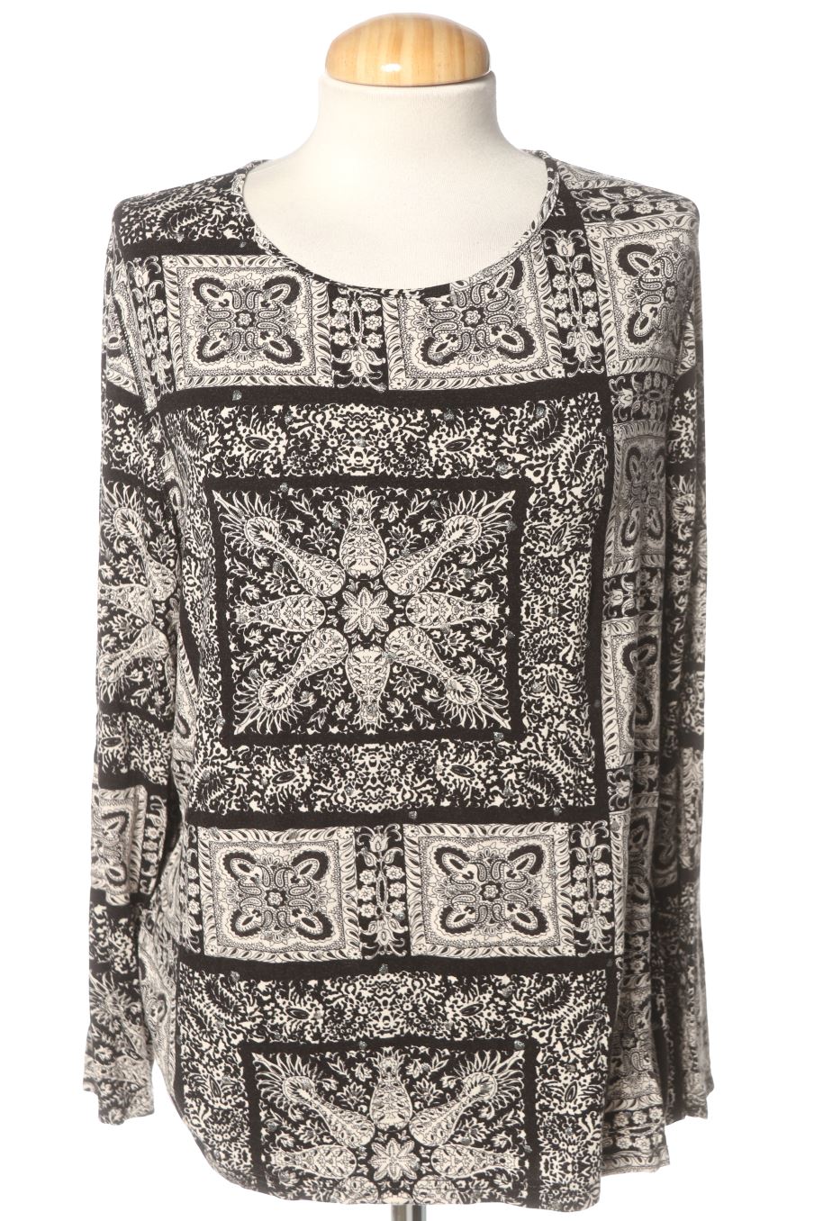 Camiseta manga larga de Elena miro de la talla XL, de color estampado