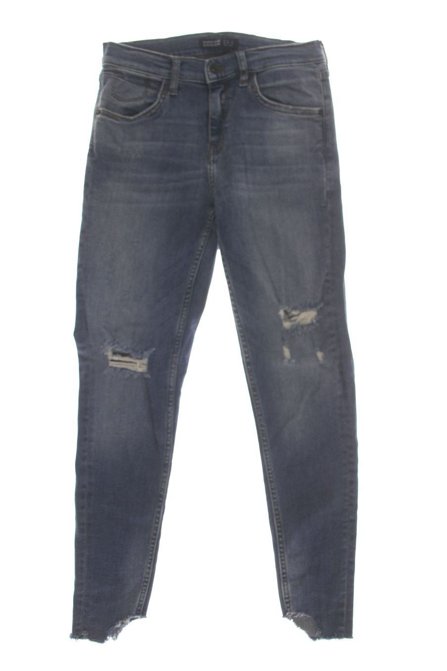 Vaquero de Zara de la talla 36, de color azul de ropa vaquera