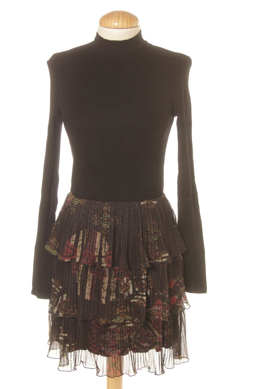 Robe casual Desigual de la taille M, de couleur imprimés