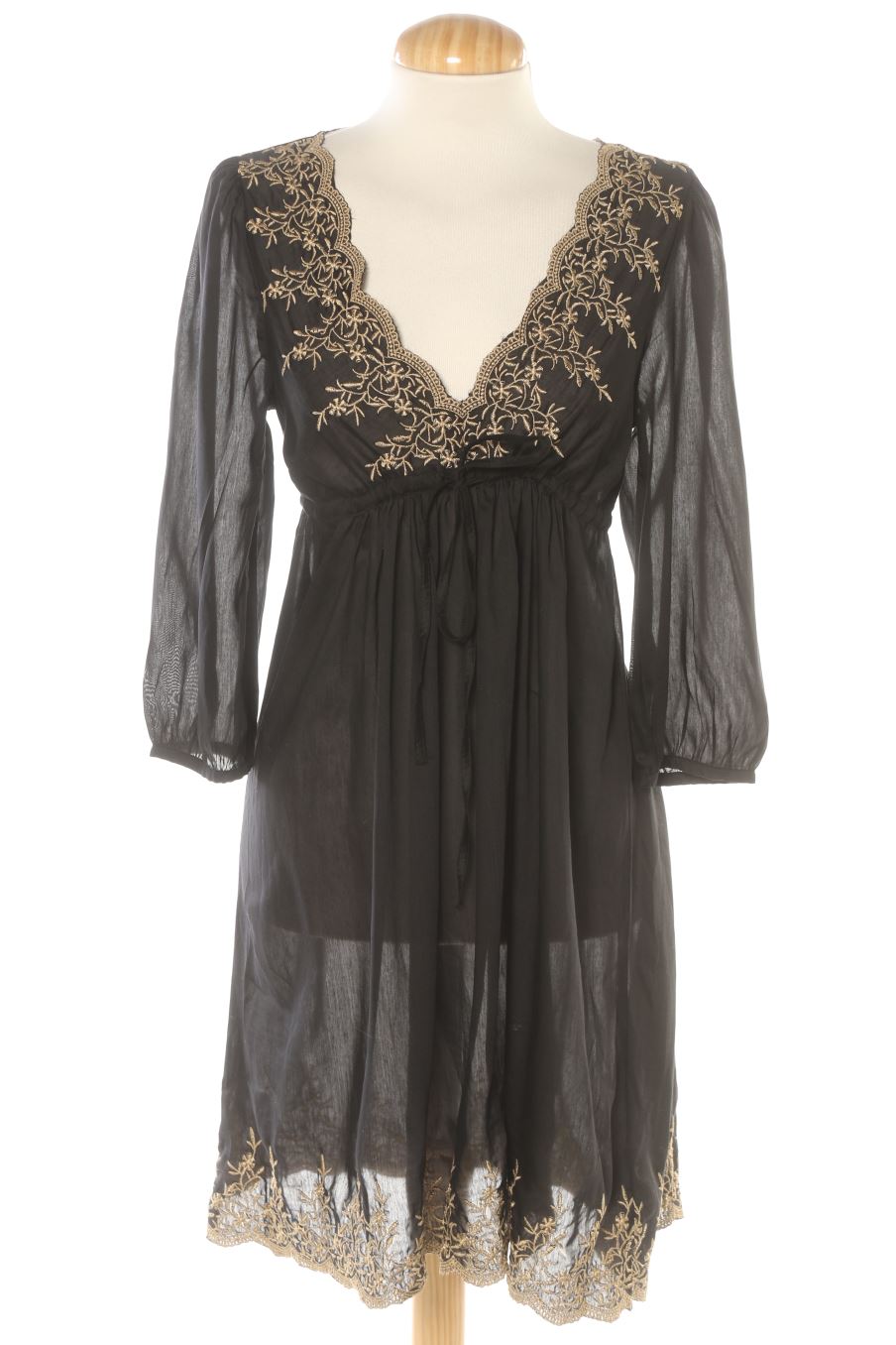 Robe casual H&M de la taille 36, de couleur noir