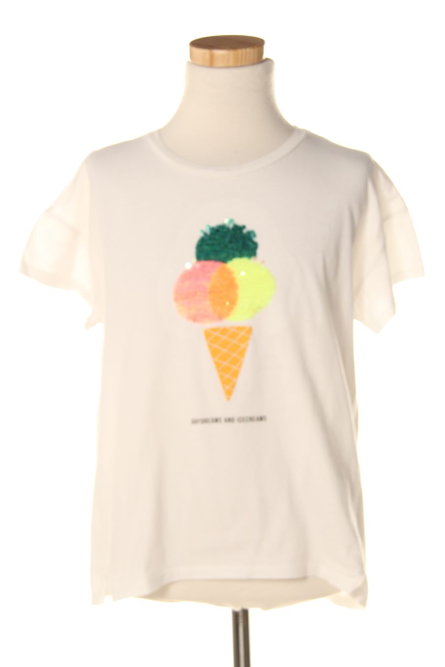 Camiseta de Zara de la talla 10 años de segunda mano