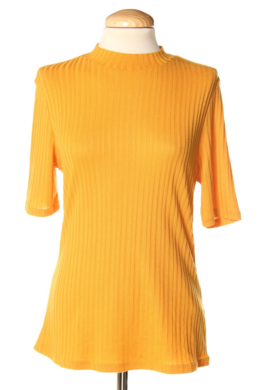 T-shirt H&M de la taille M, de couleur moutarde
