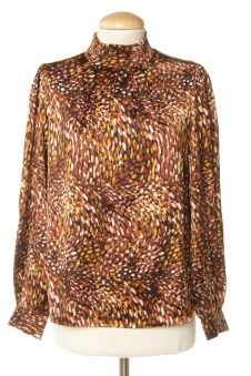Blusa de manga larga S Sfera, foto 1 de 2