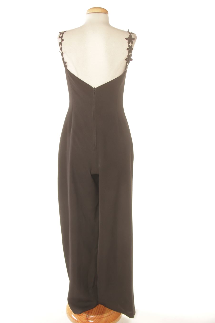 Mono de Xabuk de la talla 40, de color negro