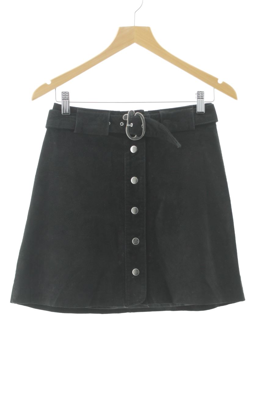 Jupe Zara de la taille XS, de couleur noir de cuir et daim