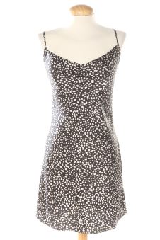 Vestido casual XS Stradivarius, foto 1 de 2