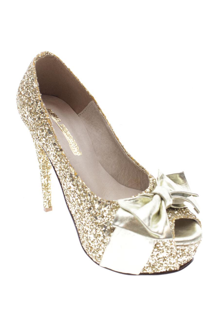 Zapatos de tacon de maria fernanda blas de la talla 35, de color dorado de