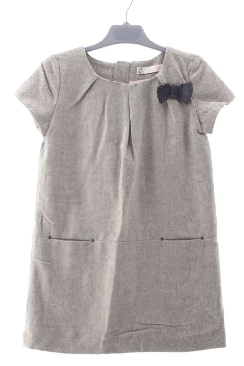 Aufwändiges Kleid