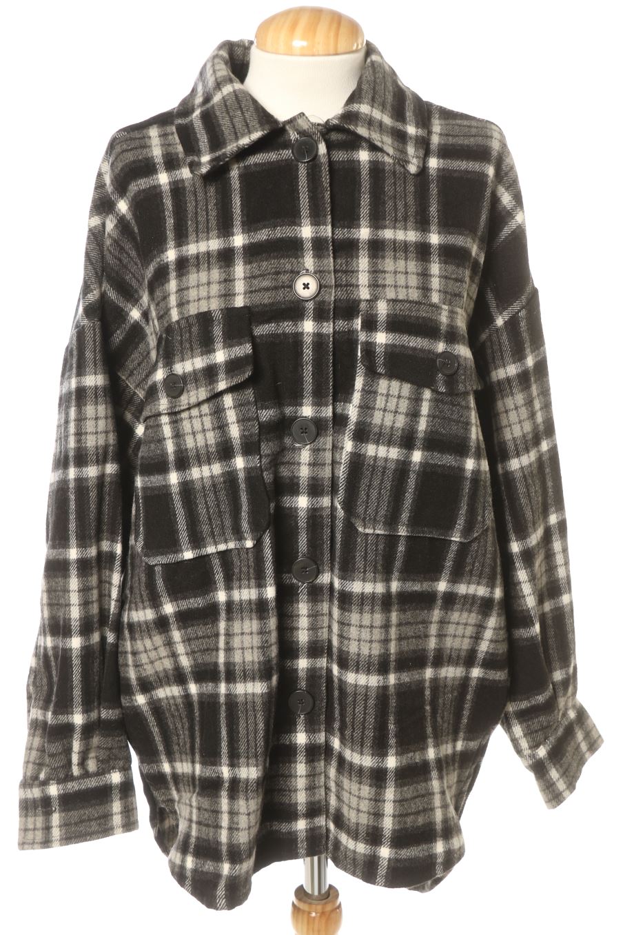 Blouson Bershka de la taille XS, de couleur carreaux