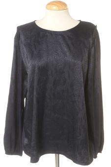 Blusa de manga larga XL Sfera, foto 1 de 2