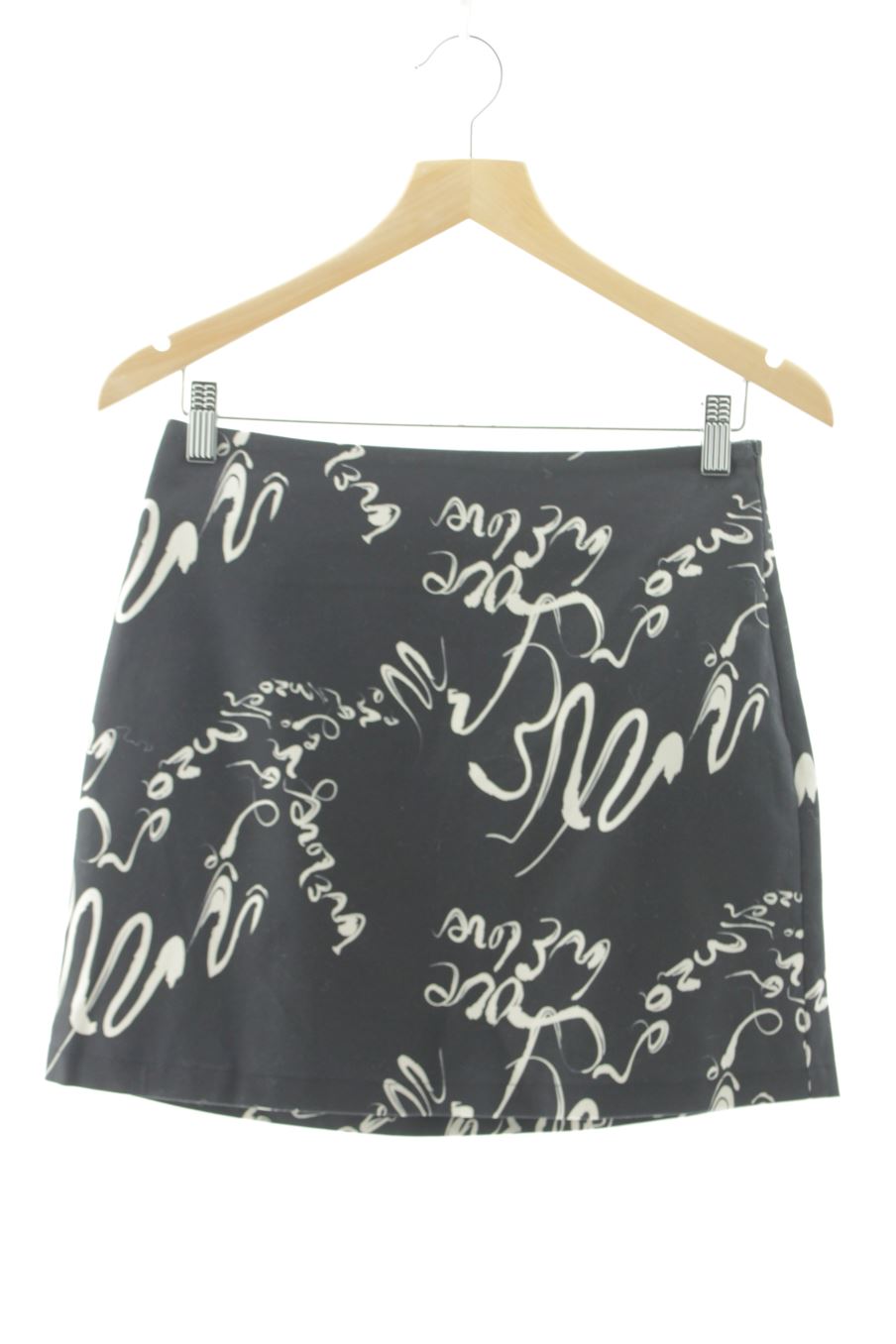 Jupe Desigual de la taille M, de couleur imprimés