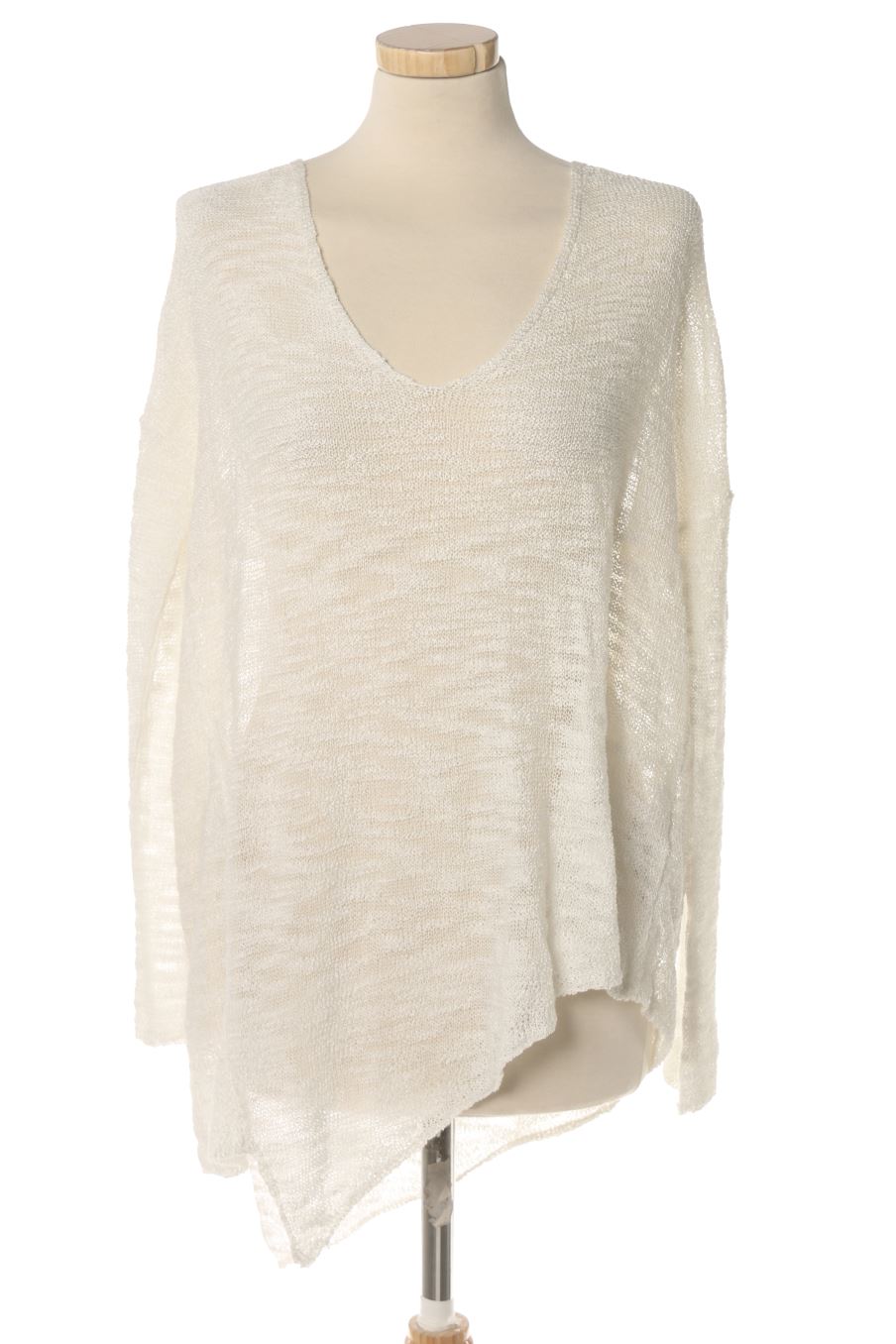 Pull Pull & Bear de la taille S, de couleur beige