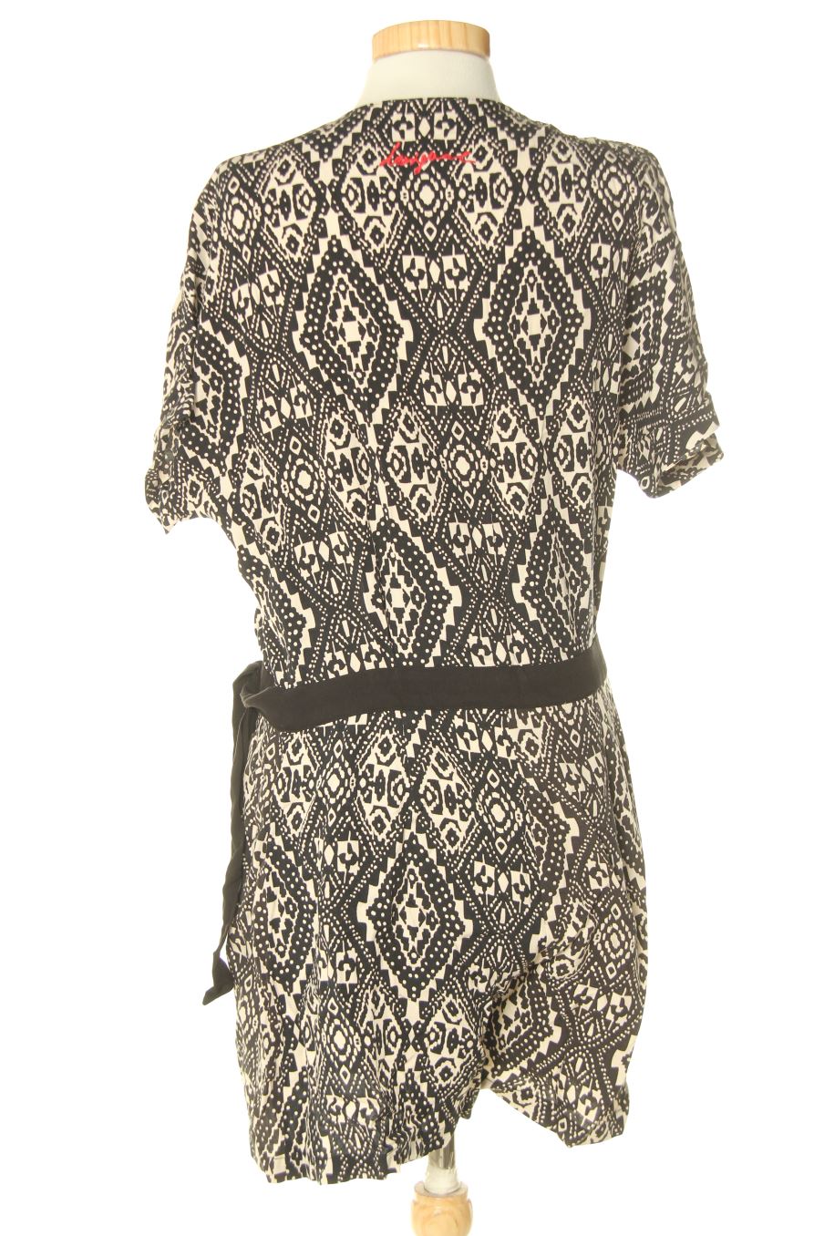 Combinaison Desigual de la taille 38, de couleur noir