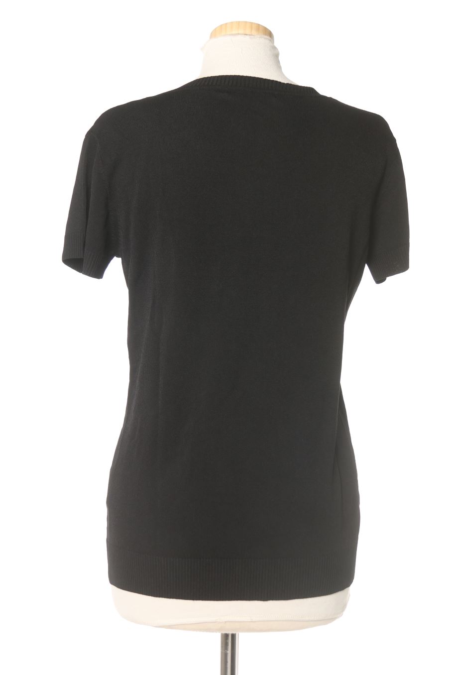 Pull Yera de la taille 46, de couleur noir