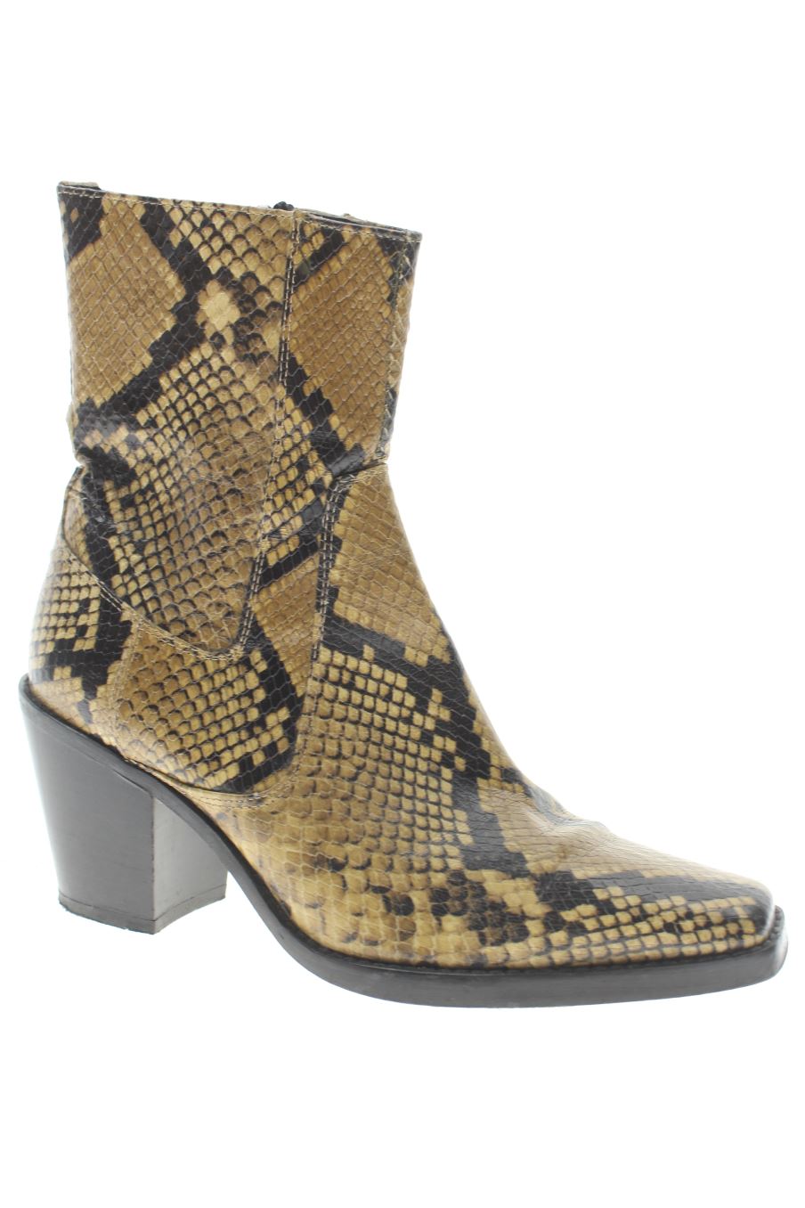 Botines de Zara de la talla 37, de color animal print de