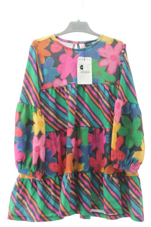 Aufwändiges Kleid