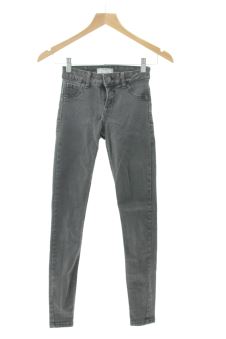 Jeans 32 Bershka, photo 1 sur 2