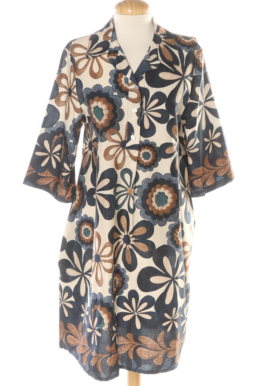 Robe casual Italian style de la taille M, de couleur fleurs
