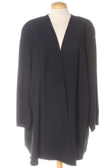 VB CASUAL WEAR