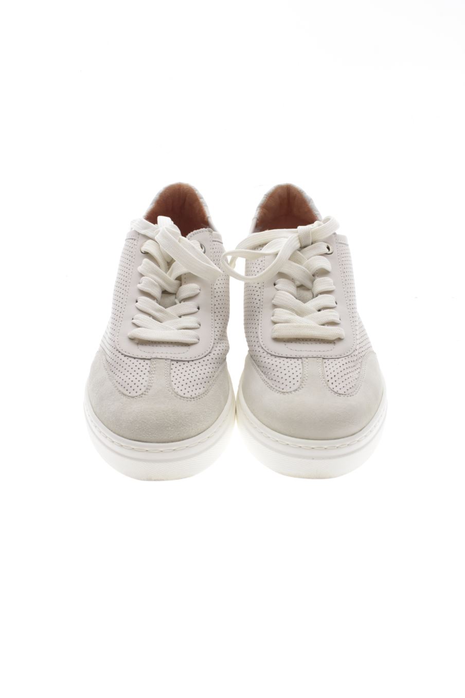 Deportivos de Unisa de la talla 37, de color blanco de