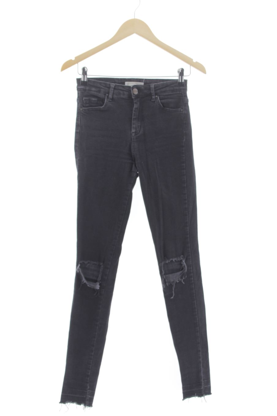 Jeans Stradivarius de la taille 36, de couleur noir de denim