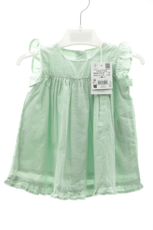Aufwändiges Kleid
