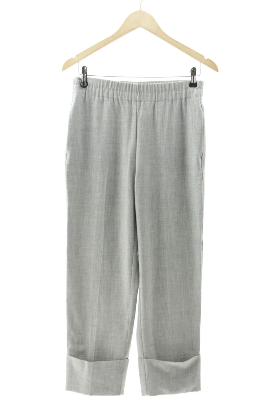 Pantalon Zara de la taille XS, de couleur gris