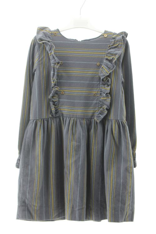 Aufwändiges Kleid