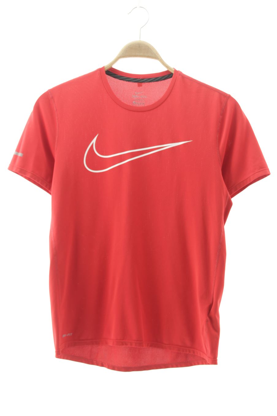 Camiseta deportiva de Nike de la talla M