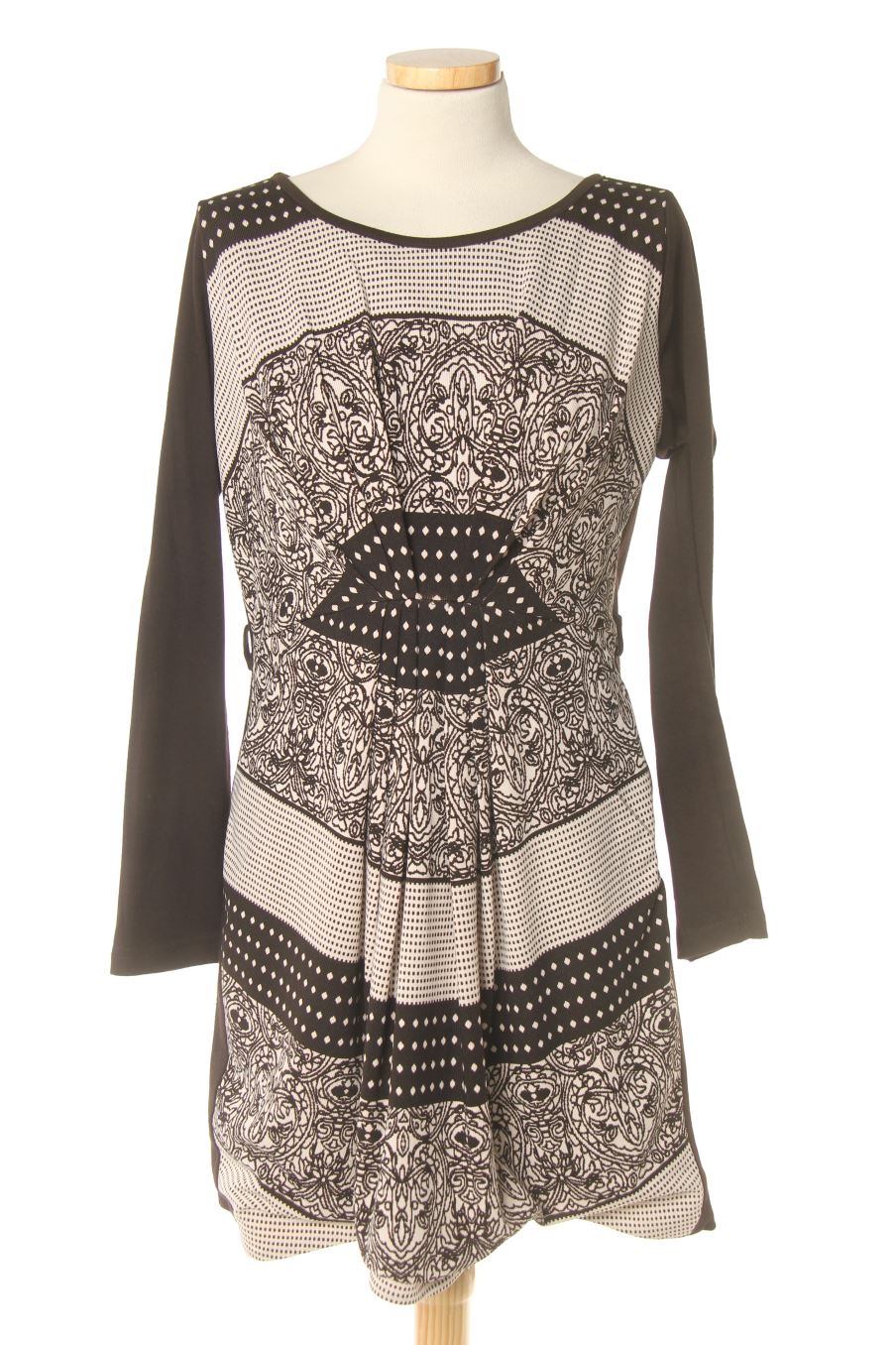 Robe casual Sweet miss de la taille M, de couleur imprimés