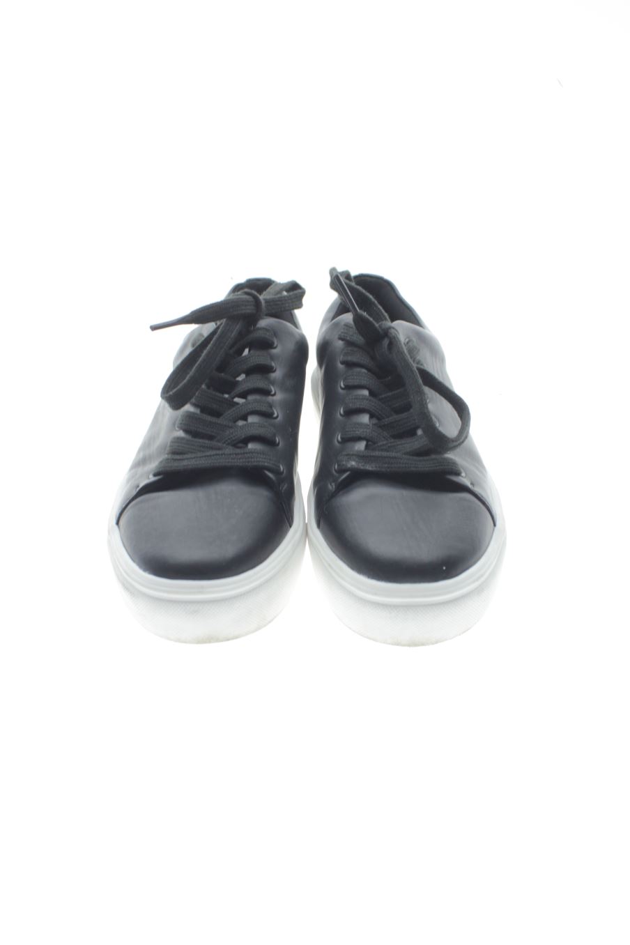 Deportivos de C&A de la talla 38, de color negro de