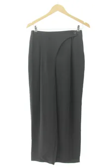 Pantaloni XS Zara, foto 1 di 2