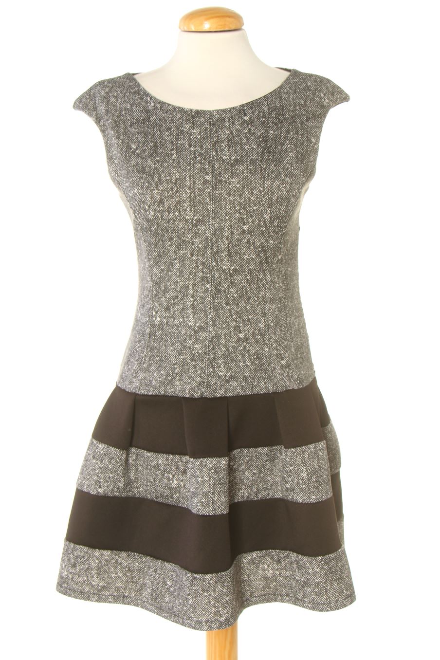 Robe PERCENTIL de la taille M, de couleur gris