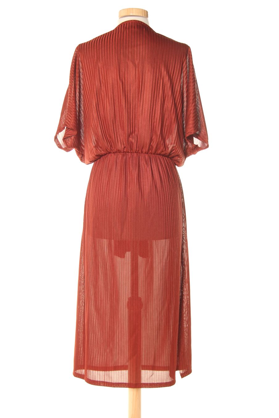 Robe casual Pull & Bear de la taille S, de couleur rouge