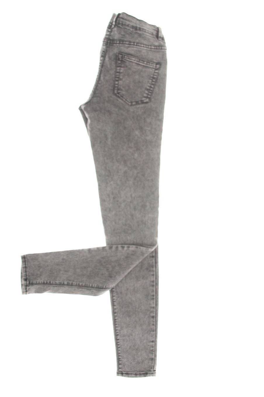 Jeans Trafaluc de la taille 34, de couleur gris de denim