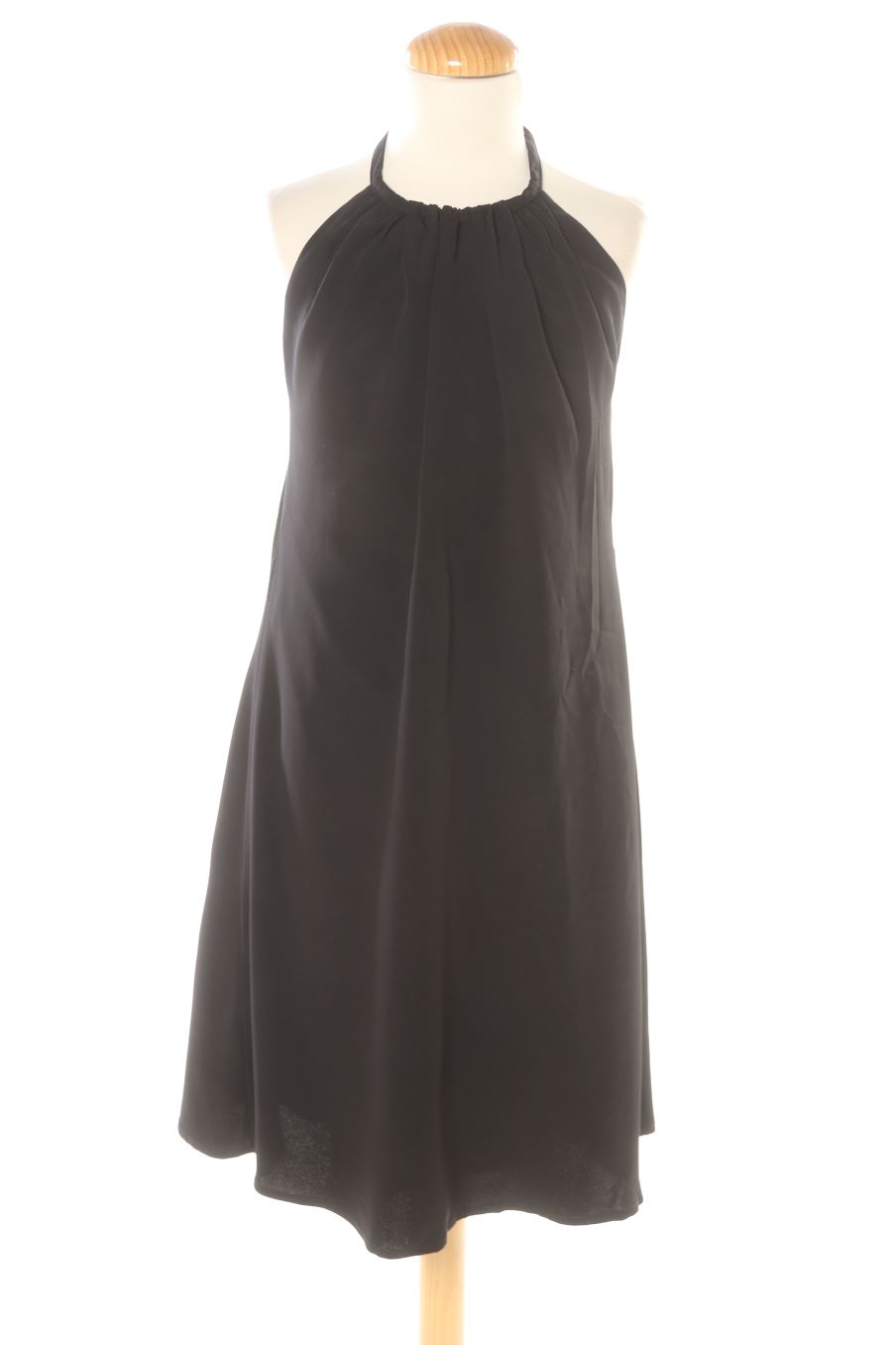 Vestido casual de Hugo boss de la talla S, de color negro