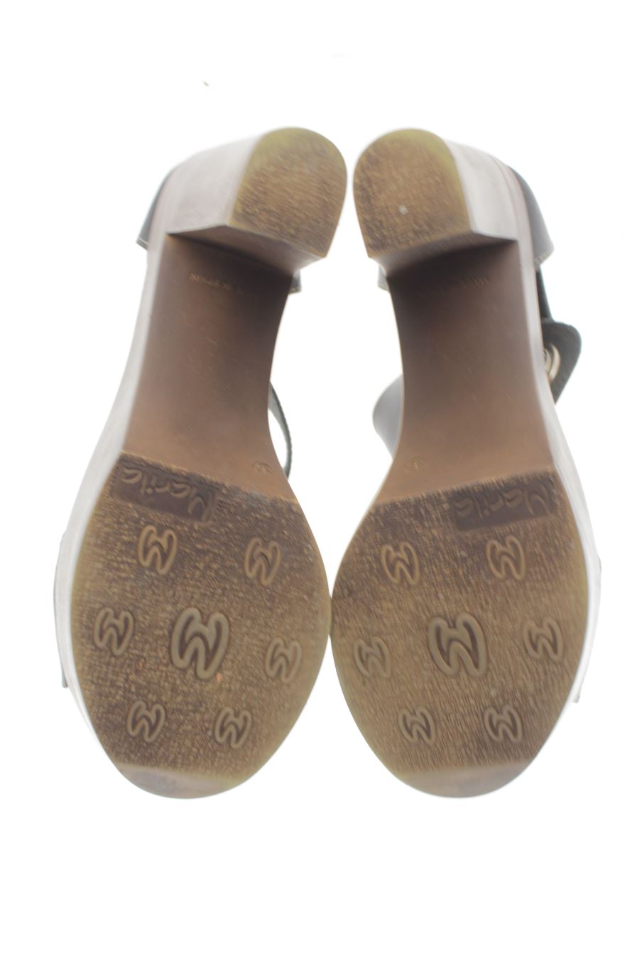 Sandalias tacon de Marila de la talla 37, de color negro de