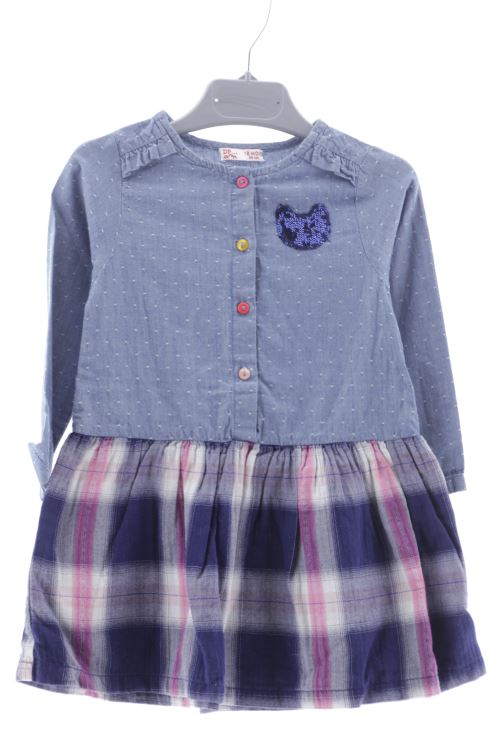 Aufwändiges Kleid