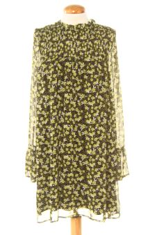 Vestido casual S Stradivarius, foto 1 de 2
