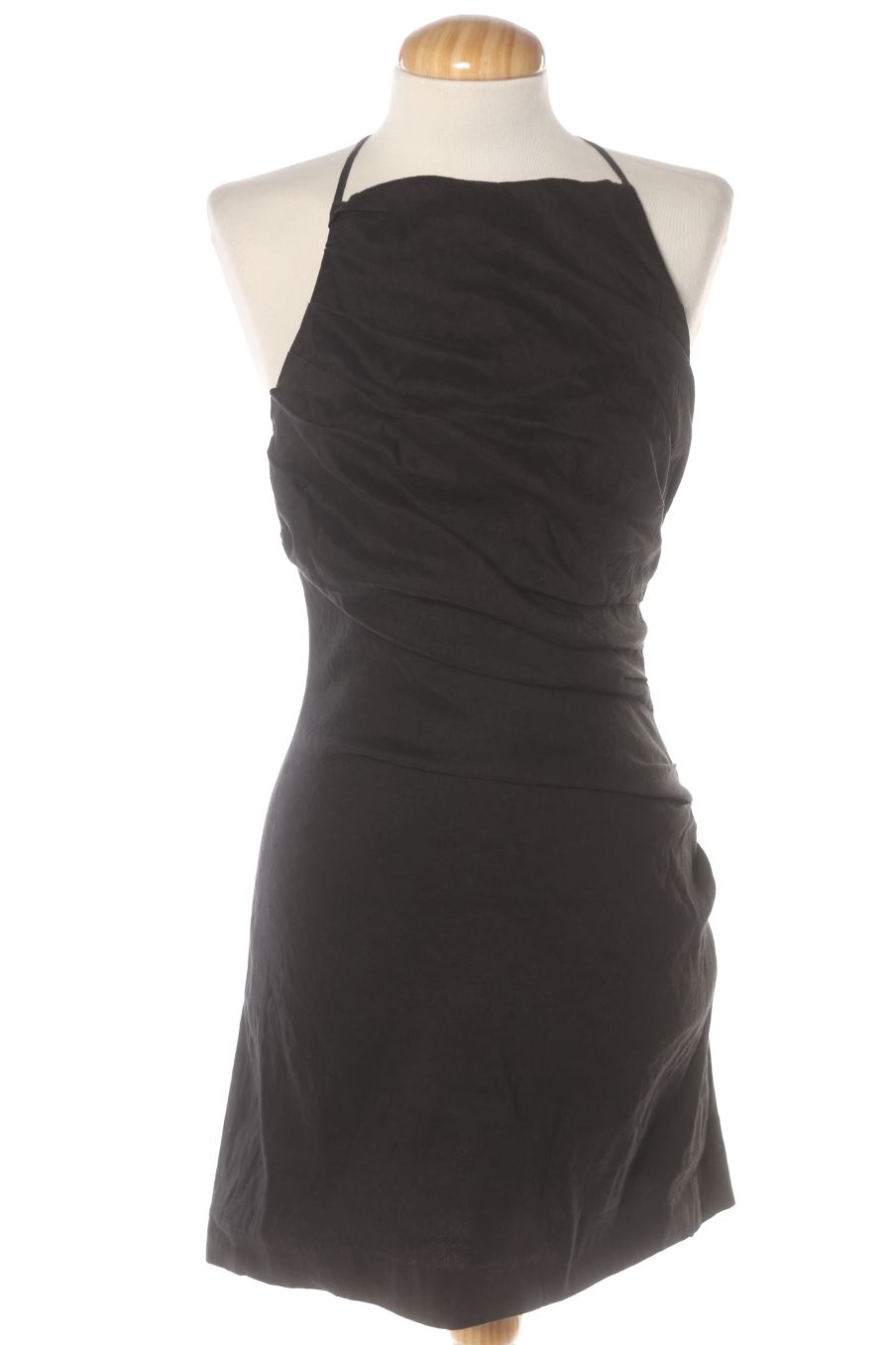Vestido casual de Zara de la talla M, de color negro